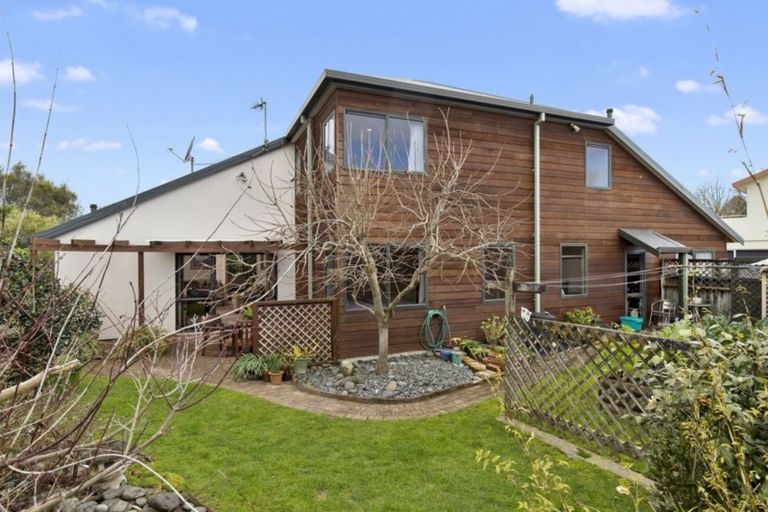 Photo of property in 3 Melrose Place, Hamilton East, Hamilton, 3216