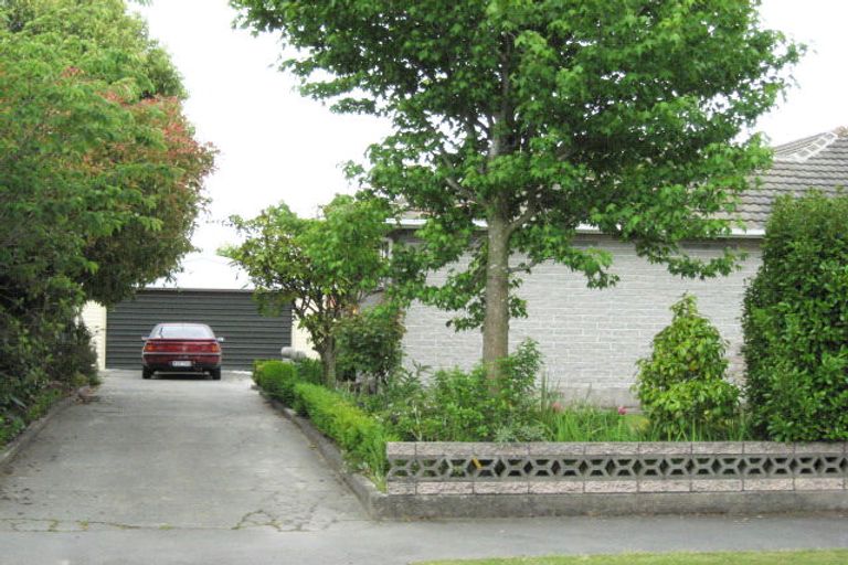 Photo of property in 14 Gainford Street, Avonhead, Christchurch, 8042