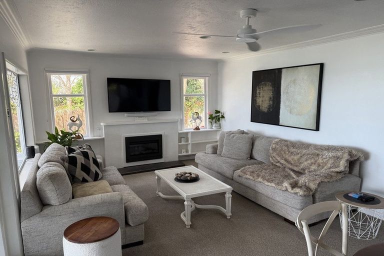 Photo of property in 15 Torkar Road, Clarks Beach, 2122