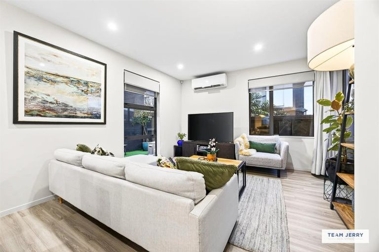 Photo of property in 48 Hoia Street, Papakura, 2110