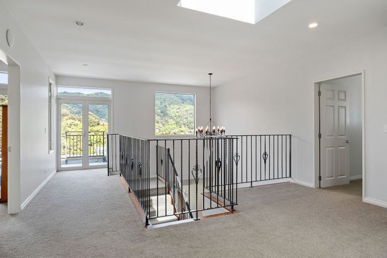 Photo of property in 117 Marine Drive, Sorrento Bay, Lower Hutt, 5013