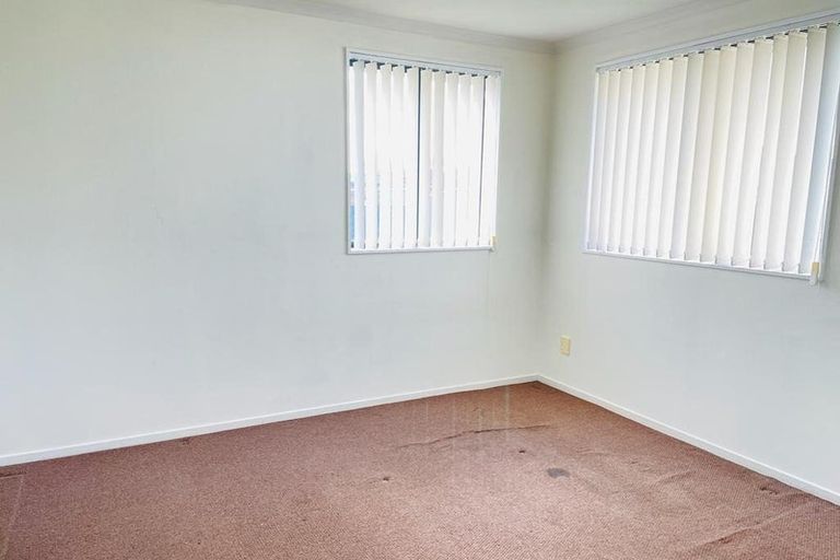 Photo of property in 11 Marblewood Grove, Pukekohe, 2120