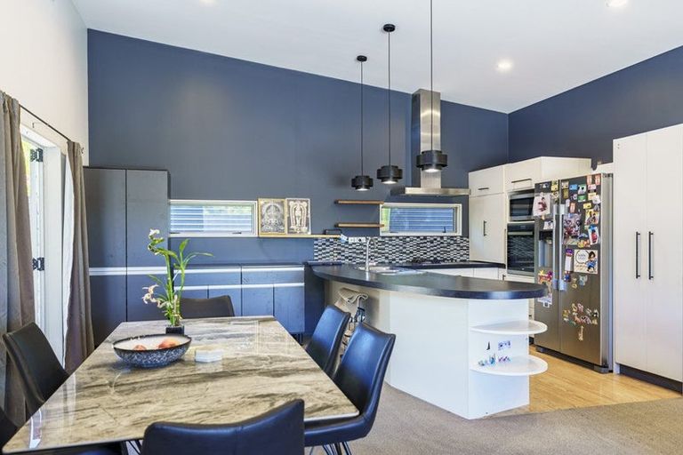 Photo of property in 7a Chester Place, Taradale, Napier, 4112