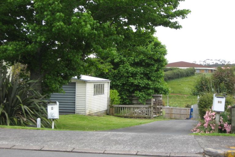 Photo of property in 9b Valley Road, Pukekohe, 2120