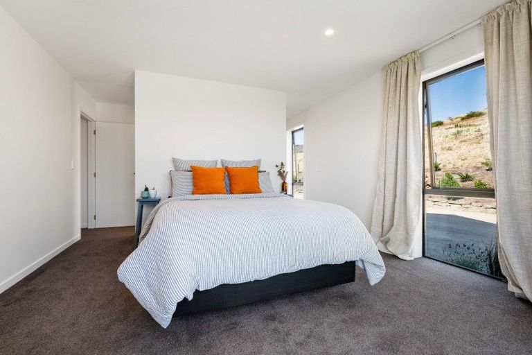 Photo of property in 236 Hawksburn Road, Nevis, Cromwell, 9384