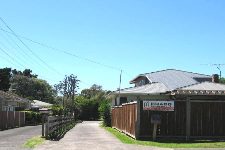 Photo of property in 1/100 Nile Road, Milford, Auckland, 0620