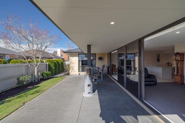 Photo of property in 11 Waterford Avenue, Northwood, Christchurch, 8051