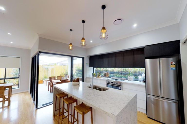 Photo of property in 115 Mclarin Road, Glenbrook, Waiuku, 2681