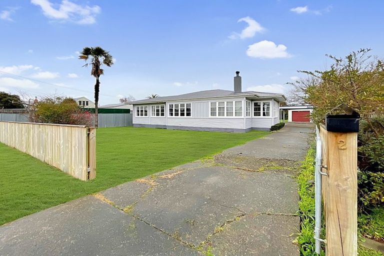 Photo of property in 2 Giesen Road, Feilding, 4702