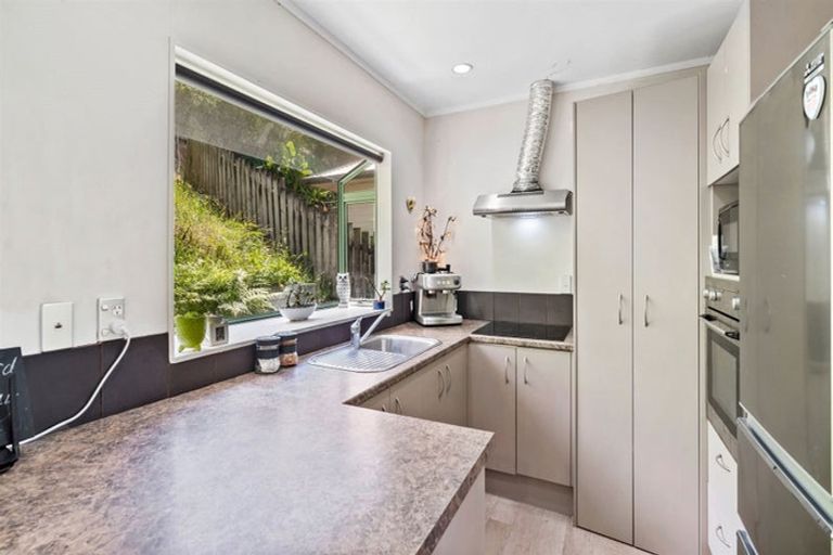 Photo of property in 13 James Cook Drive, Welcome Bay, Tauranga, 3112