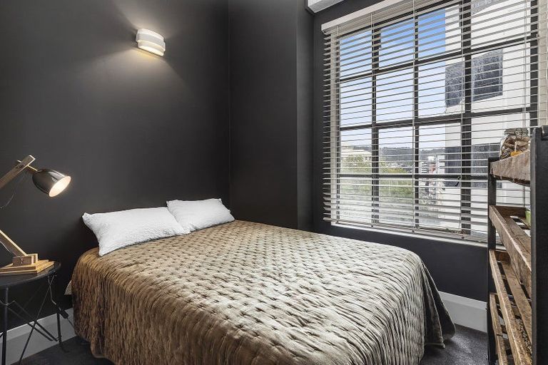 Photo of property in Dominion Apartments, 80u7 Victoria Street, Wellington Central, Wellington, 6011