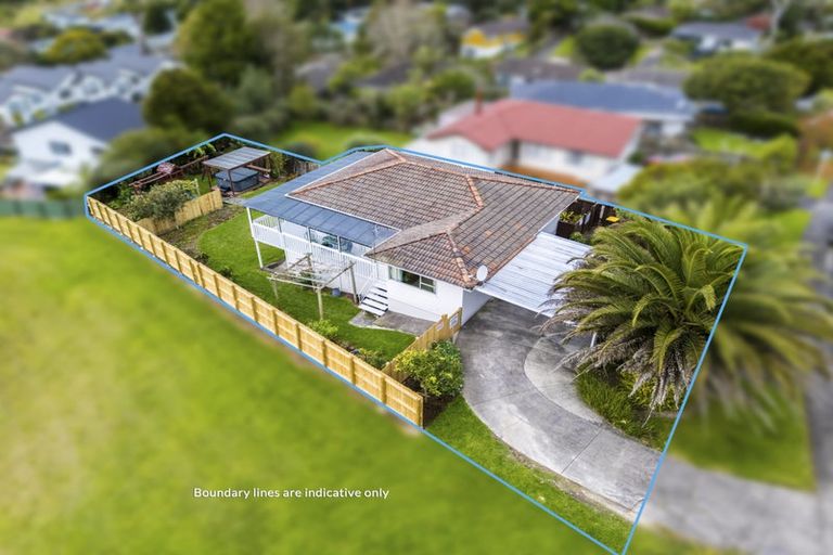 Photo of property in 92 Gallony Avenue, Massey, Auckland, 0614
