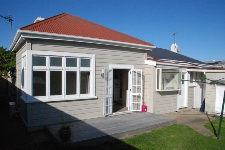 Photo of property in 16 Scott Street, Saint Kilda, Dunedin, 9012