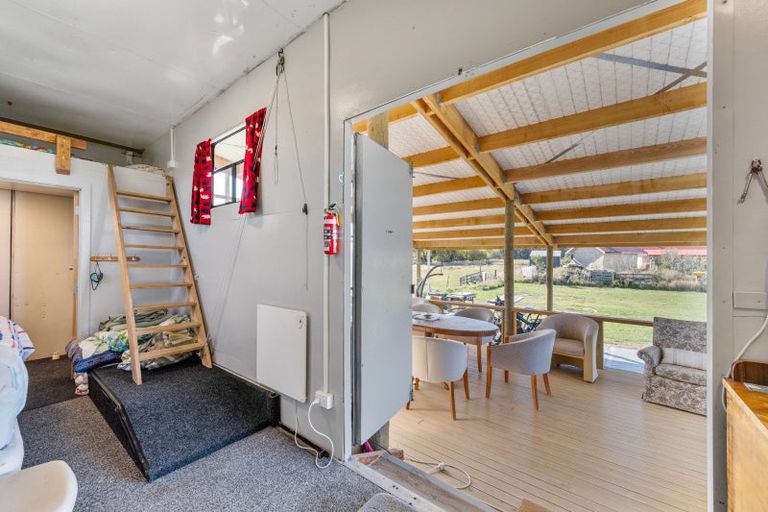Photo of property in The Crows Nest Backpackers, 3365 Ida Valley-omakau Road, Oturehua, 9387