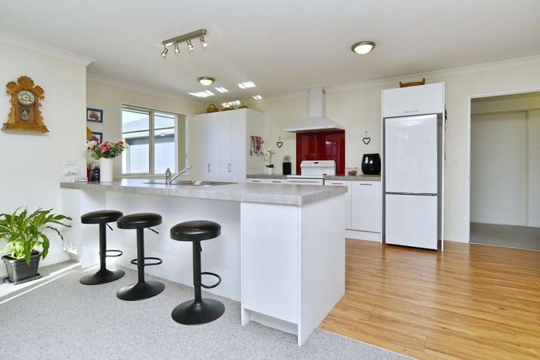 Photo of property in 53 Kotare Avenue, Rangiora, 7400