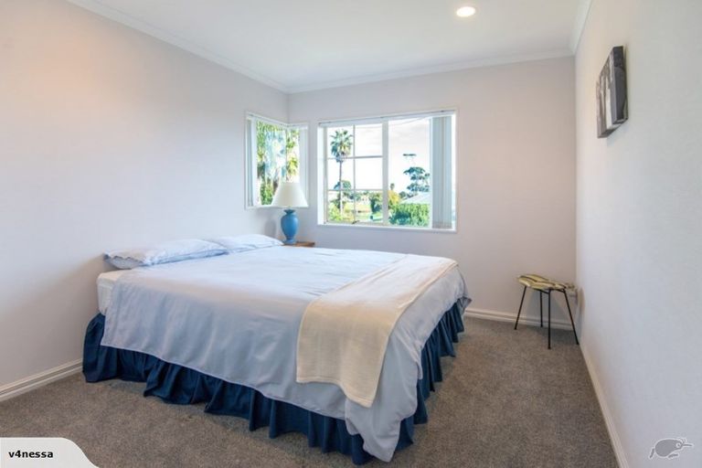 Photo of property in 35 Palm Beach Boulevard, Papamoa Beach, Papamoa, 3118