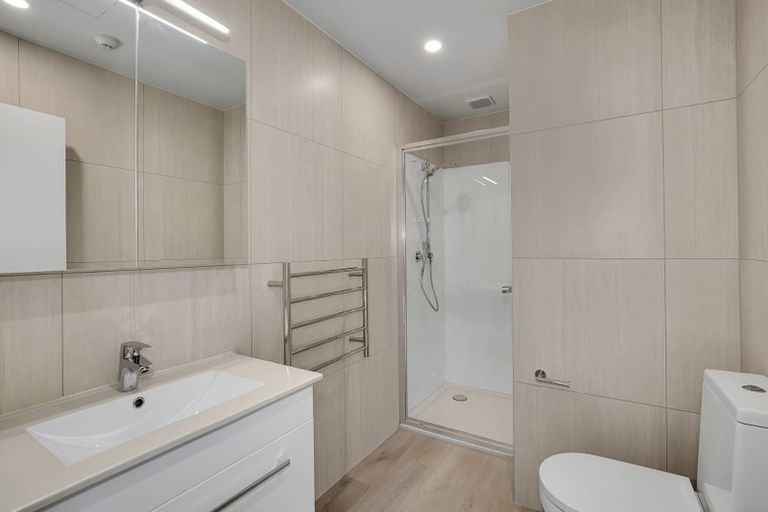 Photo of property in 202/2b Matatiki Street, Northcote, Auckland, 0627