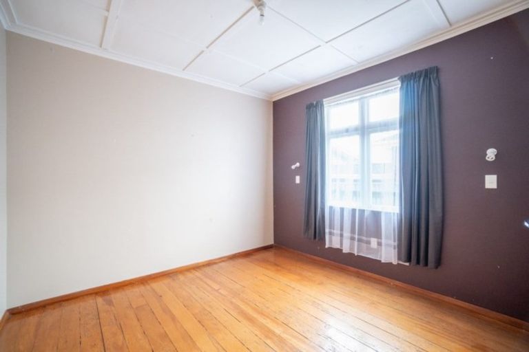 Photo of property in 26 Chelwood Street, Takaro, Palmerston North, 4412