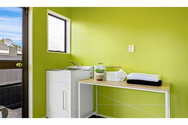 Photo of property in 53 Arcon Drive, Broomfield, Christchurch, 8042