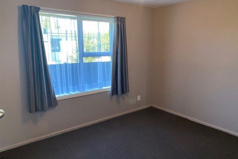 Photo of property in 73 Moffett Street, Islington, Christchurch, 8042