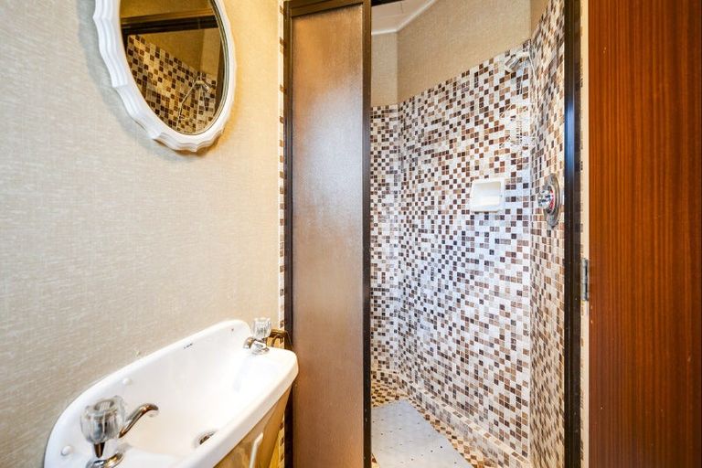 Photo of property in 110 Freyberg Avenue, Tamatea, Napier, 4112