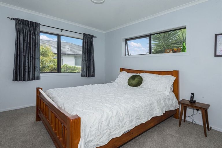 Photo of property in 56 Pebble Beach Boulevard, Te Kamo, Whangarei, 0112
