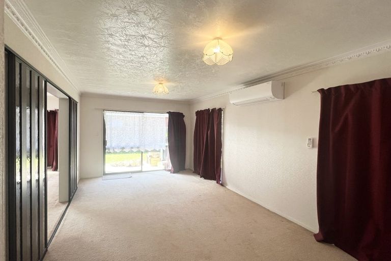 Photo of property in Carmichael Courts, 21/14 Wharenui Road, Upper Riccarton, Christchurch, 8041