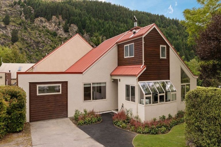 Photo of property in 27a Bowen Street, Queenstown, 9300