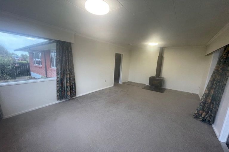 Photo of property in 6 Tybalt Street, Stratford, 4332