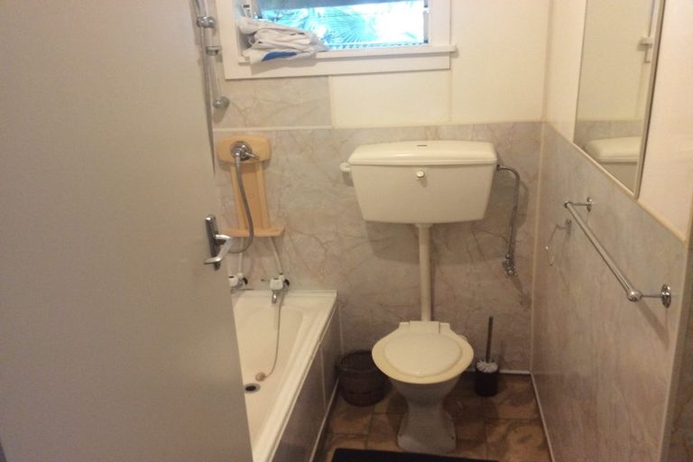 Photo of property in Lynton Lodge, 25 Examiner Street, Nelson, 7010