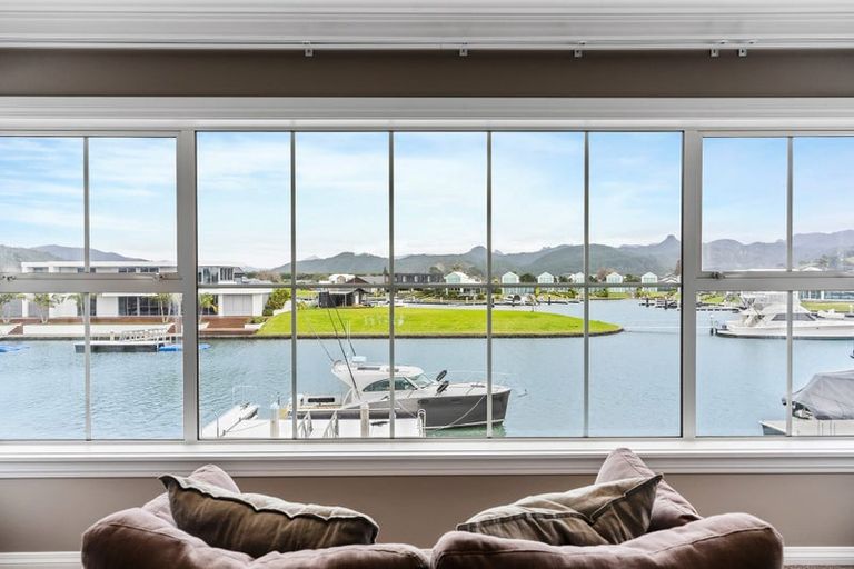 Photo of property in 129 Motu Grande, Pauanui, Hikuai, 3579