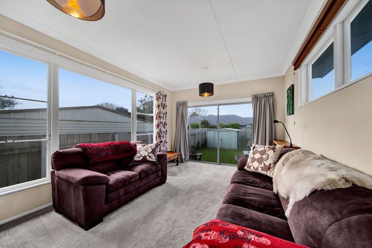 Photo of property in 85 Puriri Street, Hawera, 4610