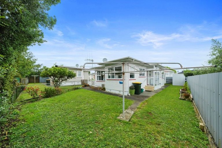 Photo of property in 6 Eton Place, Levin, 5510