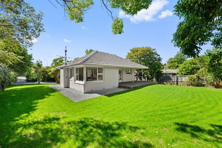 Photo of property in 518 Halswell Road, Halswell, Christchurch, 8025