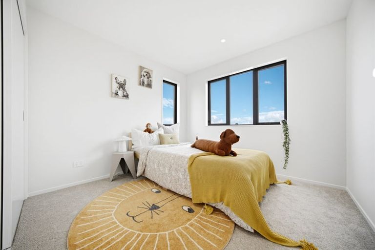 Photo of property in 6 Sails Road, Hobsonville, Auckland, 0616