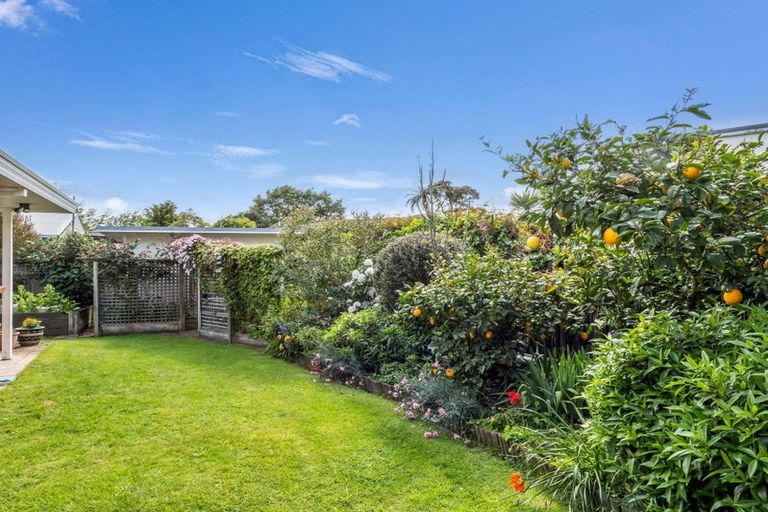 Photo of property in 32 Otonga Road, Springfield, Rotorua, 3015