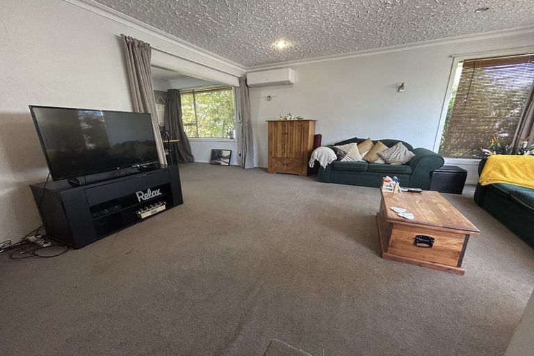 Photo of property in 12 Beatrice Place, Avonhead, Christchurch, 8042