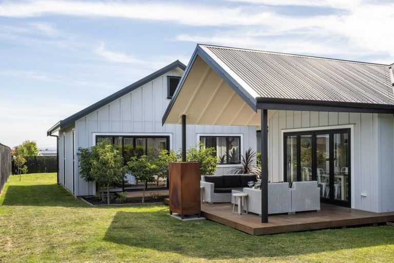 Photo of property in 23 Rich Rise, Havelock North, 4130