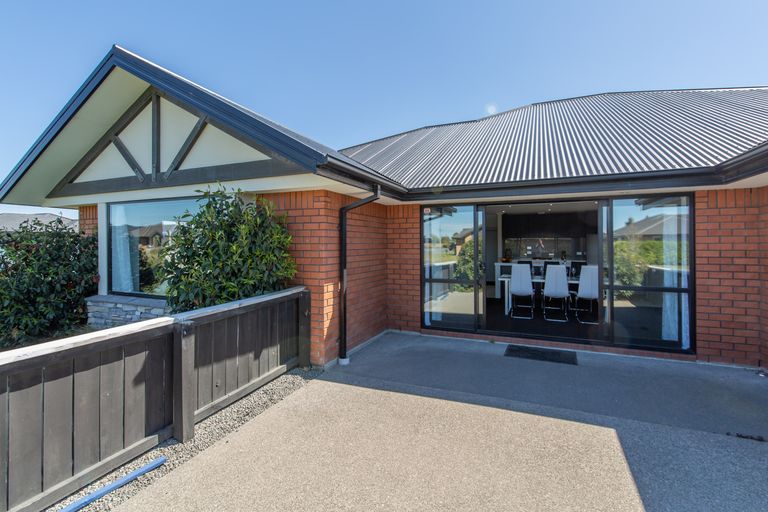 Photo of property in 1 Quartz Drive, Rolleston, 7614