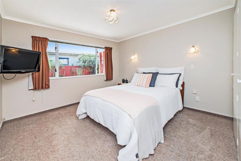 Photo of property in 21a Wharenui Road, Upper Riccarton, Christchurch, 8041