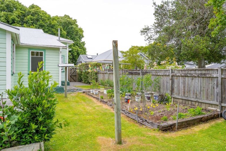 Photo of property in 206 Main Street, Greytown, 5712