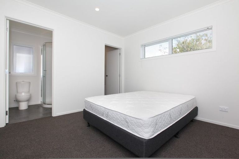 Photo of property in 7u3 Burrows Place, Frankton, Hamilton, 3204