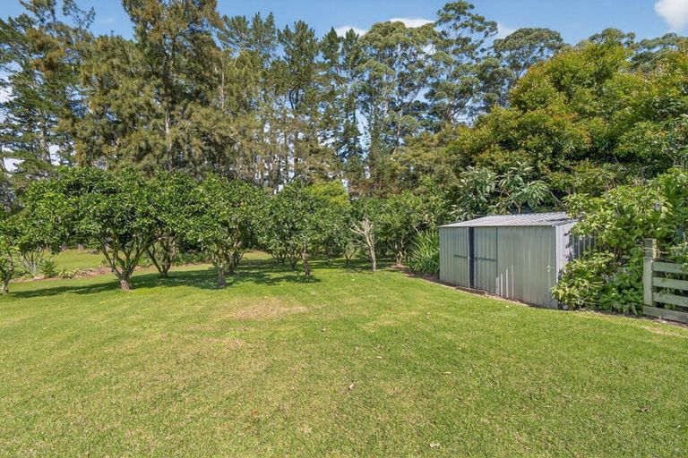 Photo of property in 725c Puketona Road, Haruru, 0204