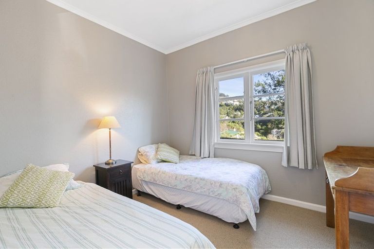 Photo of property in 10a Highland Crescent, Wadestown, Wellington, 6012