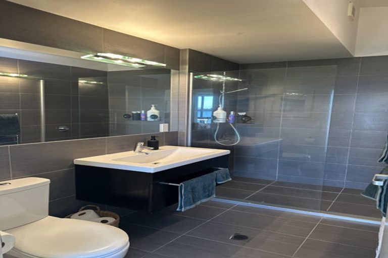Photo of property in 7/144 Third Avenue, Tauranga, 3110