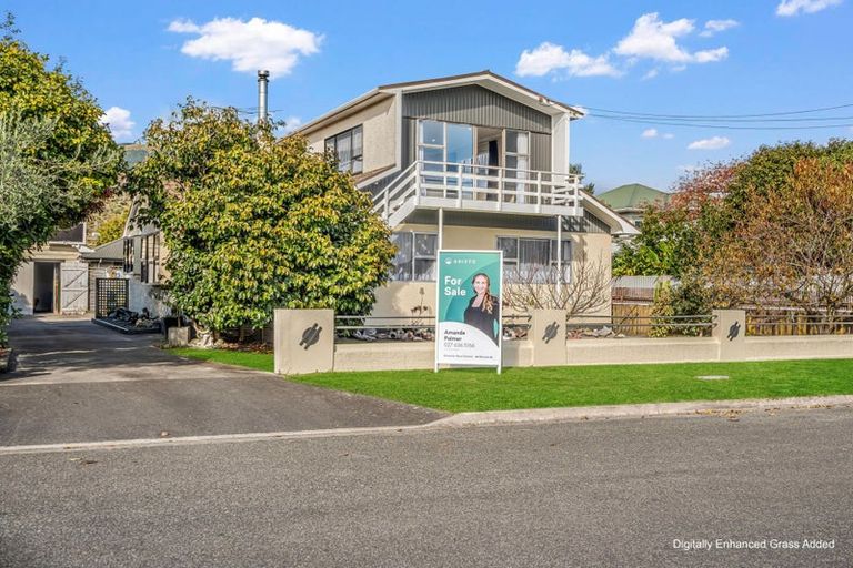 Photo of property in 15 Willow Avenue, Stoke, Nelson, 7011