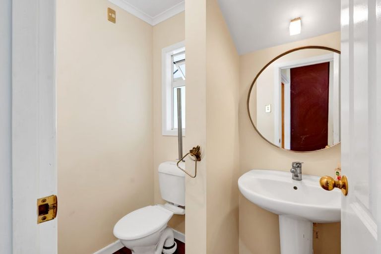 Photo of property in 427 Mataro Road, Onaero, Urenui, 4375