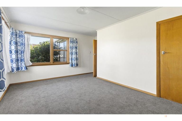 Photo of property in 2 Grace Street, Waimate, 7924