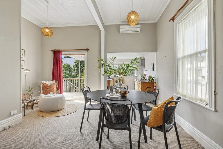 Photo of property in 491 Adelaide Road, Berhampore, Wellington, 6023