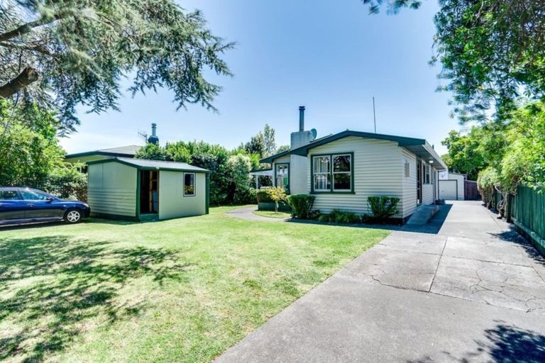 Photo of property in 8 Caxton Street, Onekawa, Napier, 4110